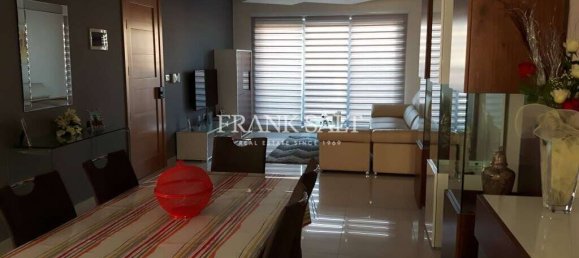 Пентхаус с 2 спальнями в Мсида, Мальта № 8688 4