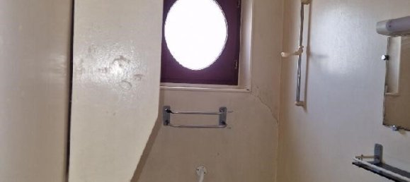 2 bedrooms Villa in La Loupe, France No. 73730 8