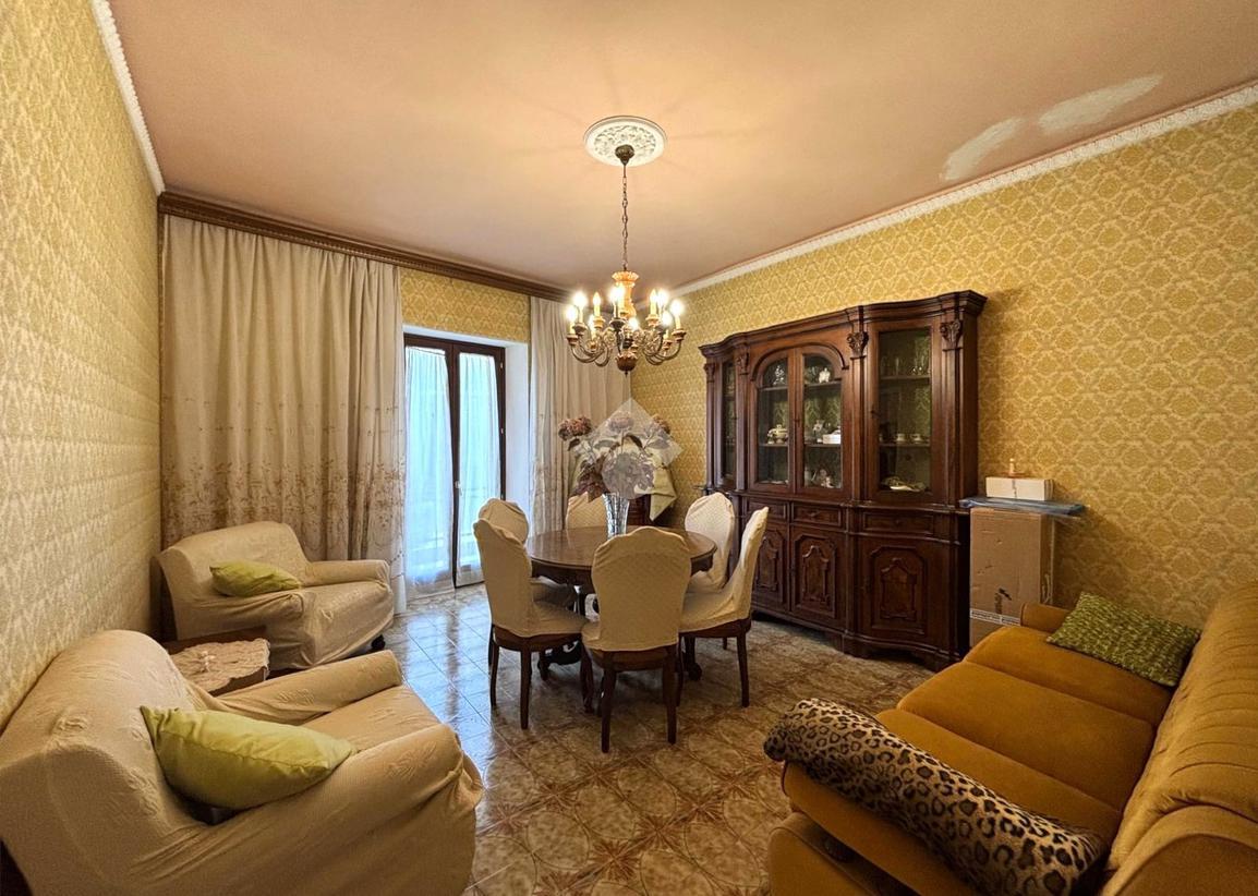 5 rooms House in Cisterna di Latina, Italy No. 141113