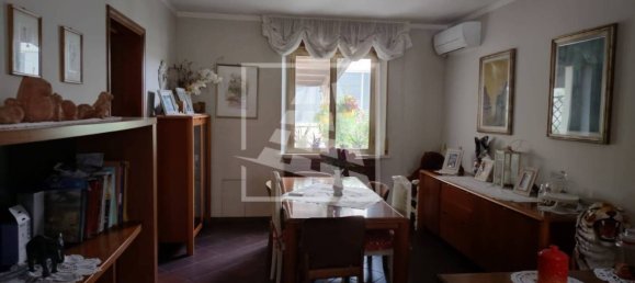 1150m² Warehouse in Guastalla, Italy No. 314959 10