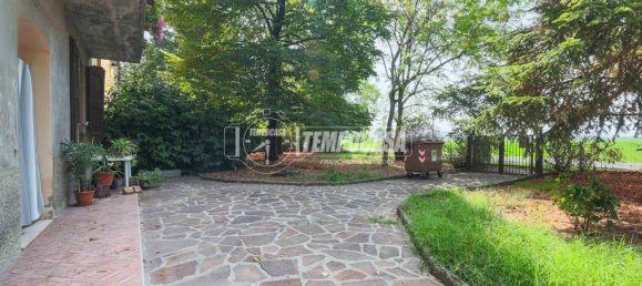 7 bedrooms Apartment in Calderara di Reno, Italy No. 378551 5