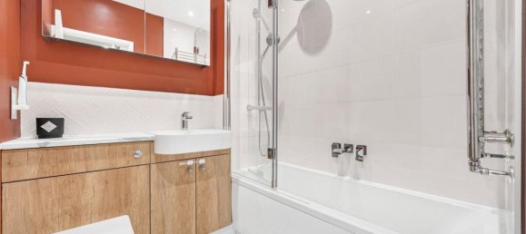 2 bedrooms Commercial property in London, United Kingdom No. 4576 11