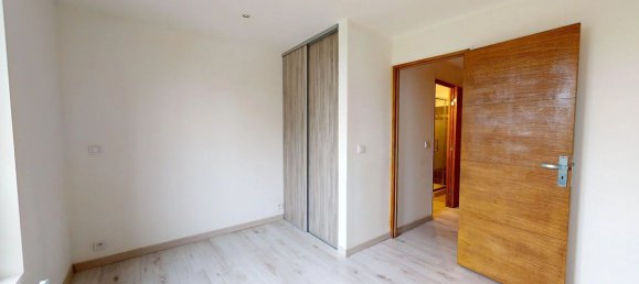 2 Schlafzimmer Haus in Provins, France, Nr. 328807 4