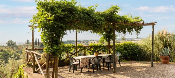 4 bedrooms Villa in Montalcino, Italy No. 330125 18