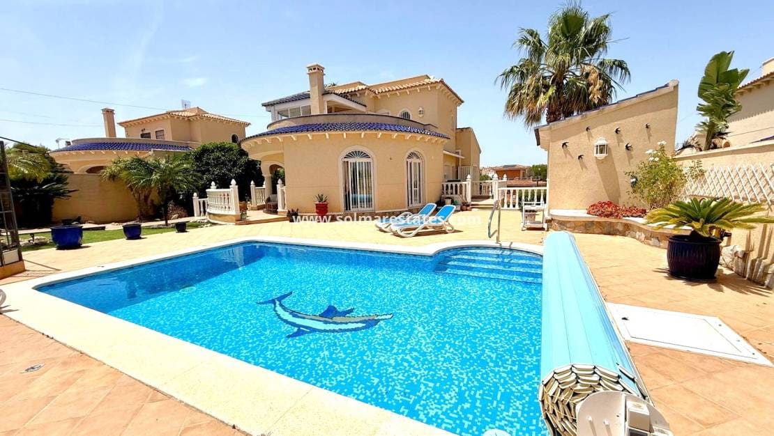 3 Schlafzimmer Haus in Alicante, Spain, Nr. 158551