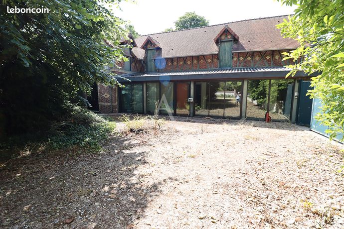 10 rooms House in Le Vaudreuil, France No. 315429