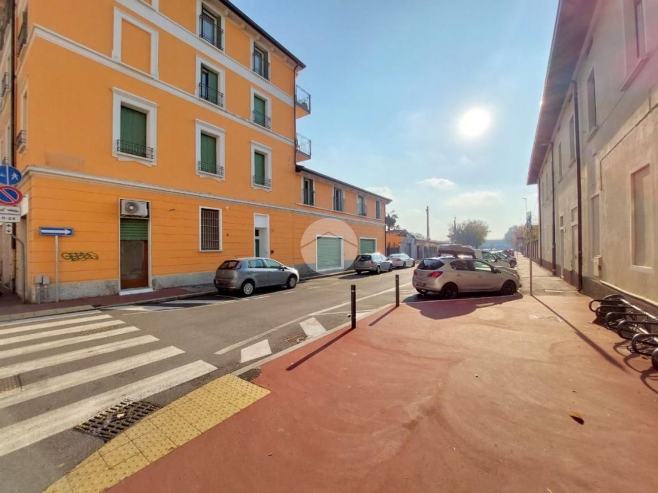 55m² Office in Brescia, Italy No. 301689