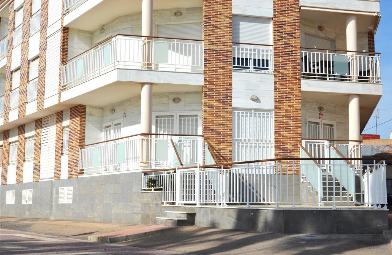 3 bedrooms Apartment in Los Alcazares, Spain No. 133080