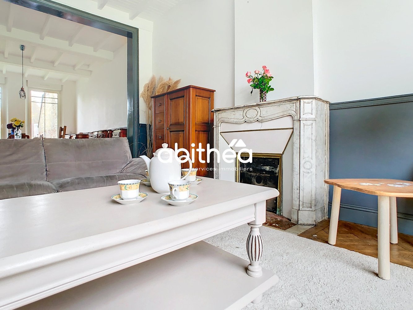 6 bedrooms House in Arras, France No. 81710