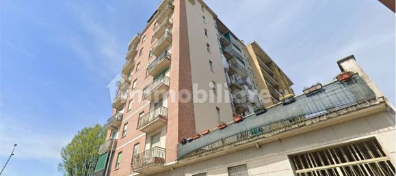 Apartamento de 1 dormitorio en Turin, Italy No. 10324 2
