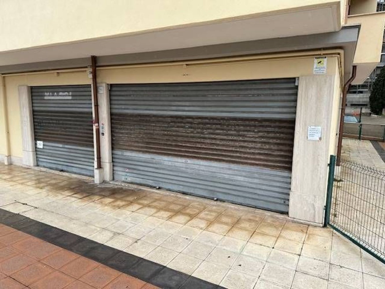 Gewerbliche Immobilie in Rome, Italy 84m², Nr. 90889