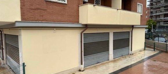 Gewerbliche Immobilie in Rome, Italy 84m², Nr. 90889 5