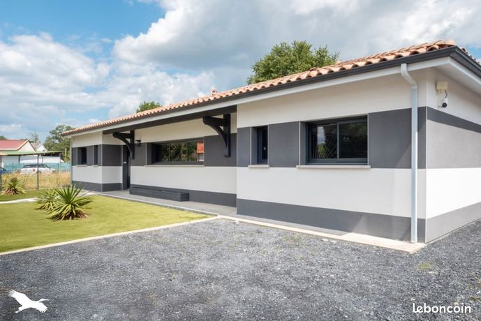 3 bedrooms House in Saint-Pierre-du-Mont, France No. 278989