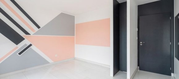 3 bedrooms House in Saint-Pierre-du-Mont, France No. 278989 7