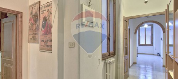 Квартира с 3 спальнями в Сан Джованни Вальдарно, Италия № 155365 7