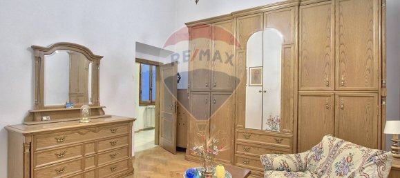 Квартира с 3 спальнями в Сан Джованни Вальдарно, Италия № 155365 12