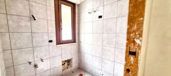 Gewerbliche Immobilie in Carini, Italy 21m², Nr. 336033 7