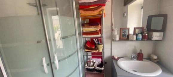 3 bedrooms House in Mayenne, France No. 307468 6