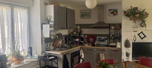 3 bedrooms House in Mayenne, France No. 307468 3