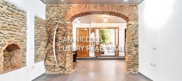 5غرفة منزل ذو طابقين في Florence, Italy رقم 214658 11