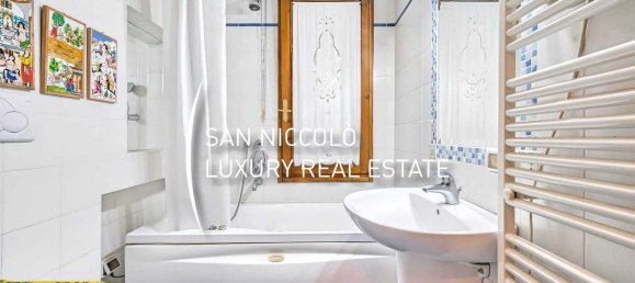 5غرفة منزل ذو طابقين في Florence, Italy رقم 214658 29