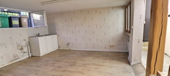 2 bedrooms House in Vitry-sur-Seine, France No. 169185 2