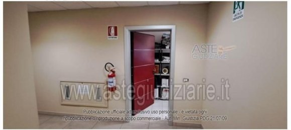 Дом с 2 спальнями в Фрозиноне, Италия № 380260 7