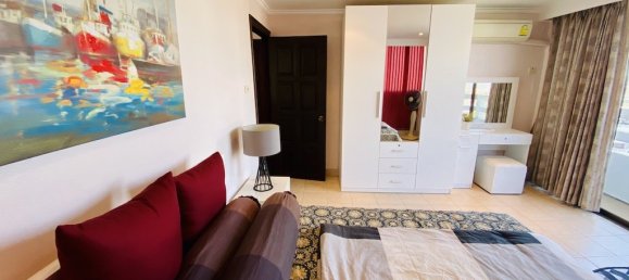 3 bedrooms Condo in Pattaya, Thailand No. 11885 2