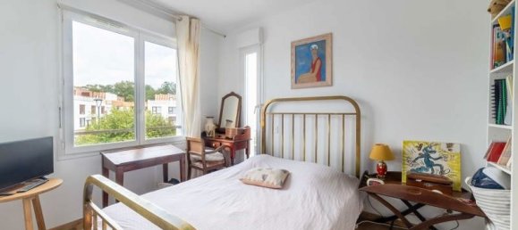 3 bedrooms House in Anglet, France No. 335800 4