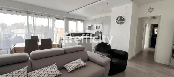 2 bedrooms Apartment in Paris, France No. 325412 6