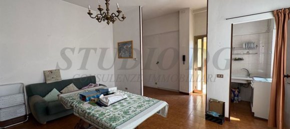 2 rooms Apartment in Cesano Maderno, Italy No. 271920 8