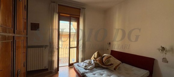 2 rooms Apartment in Cesano Maderno, Italy No. 271920 6