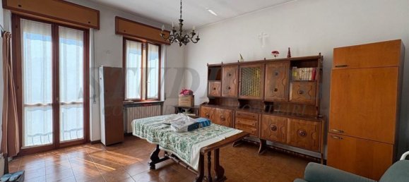 2 rooms Apartment in Cesano Maderno, Italy No. 271920 3