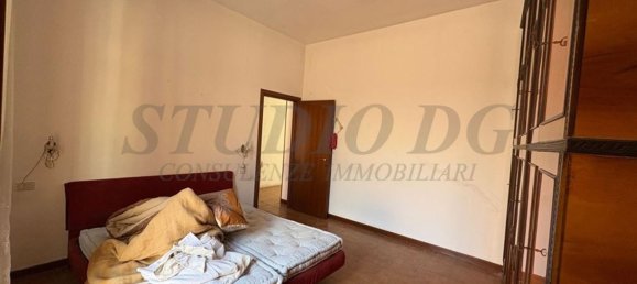 2 rooms Apartment in Cesano Maderno, Italy No. 271920 9