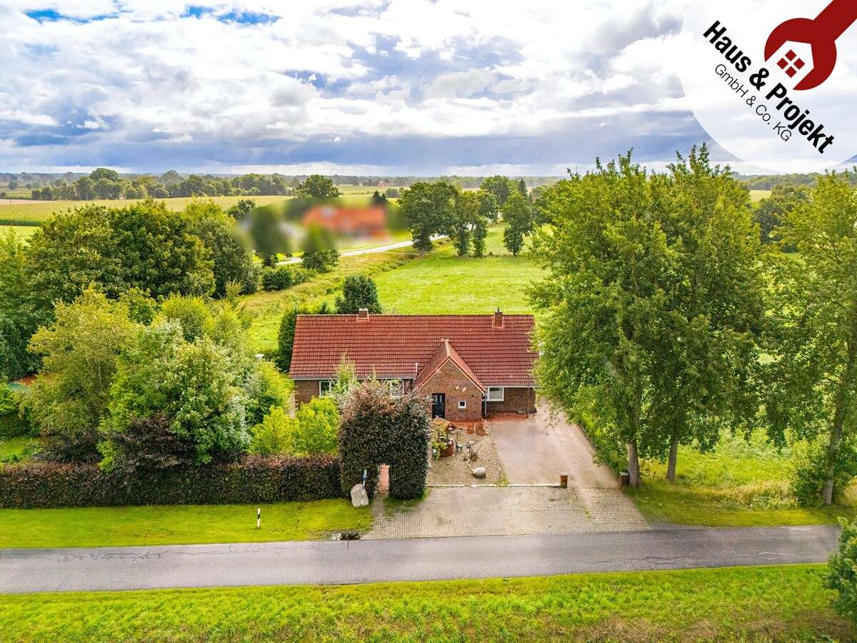 Дом с 4 спальнями в Виттмунд, Германия № 274482