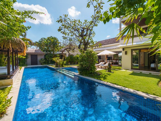 Vivenda T4 em Seminyak, Indonesia N.º 3006