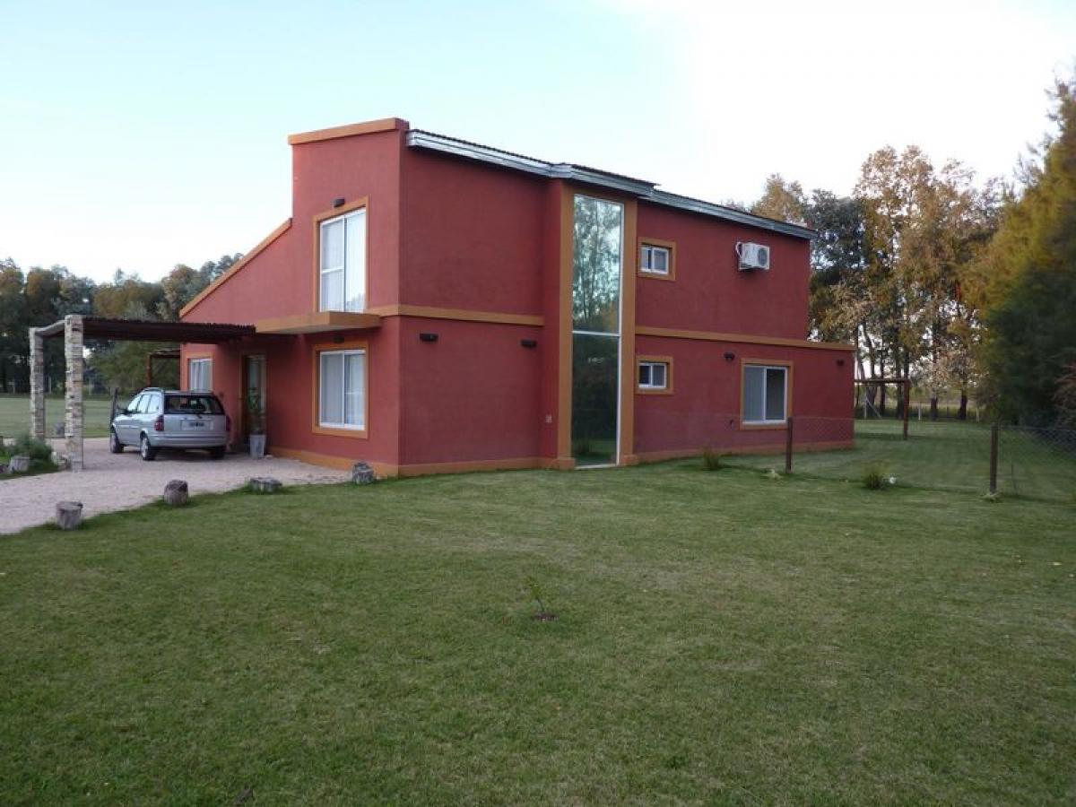 Дом с 3 спальнями в Буэнос-Айрес, Аргентина № 90775