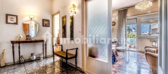 3 bedrooms Apartment in Rome, Italy No. 325911 15