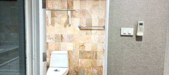 Apartamento com 3 quartos em condomínio em Watthana, Thailand N.º 70642 8