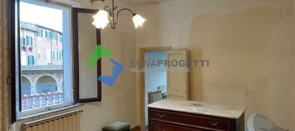 4 rooms Apartment in Siena, Italy No. 121799 3