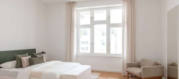 2 rooms Apartment in Friedenau, Germany No. 25324 2