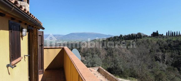 4 Schlafzimmer Haus in Bettona, Italy, Nr. 108131 31