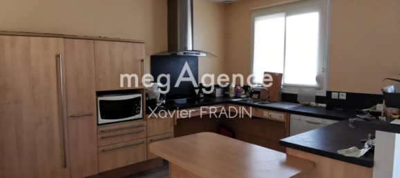 3 Schlafzimmer Haus in Cholet, France, Nr. 104887 8