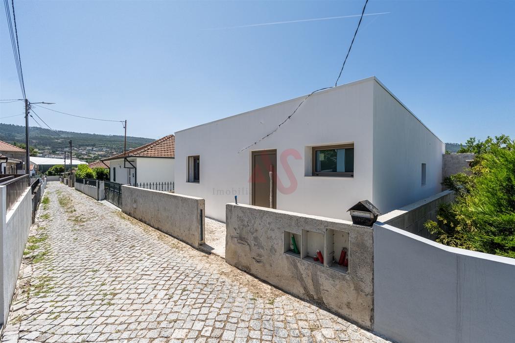 2 غرف نوم منزل في Santo Tirso, Portugal رقم 211470