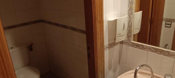  عقار تجاري في Leon, Spain 200متر مربع رقم 65838 11