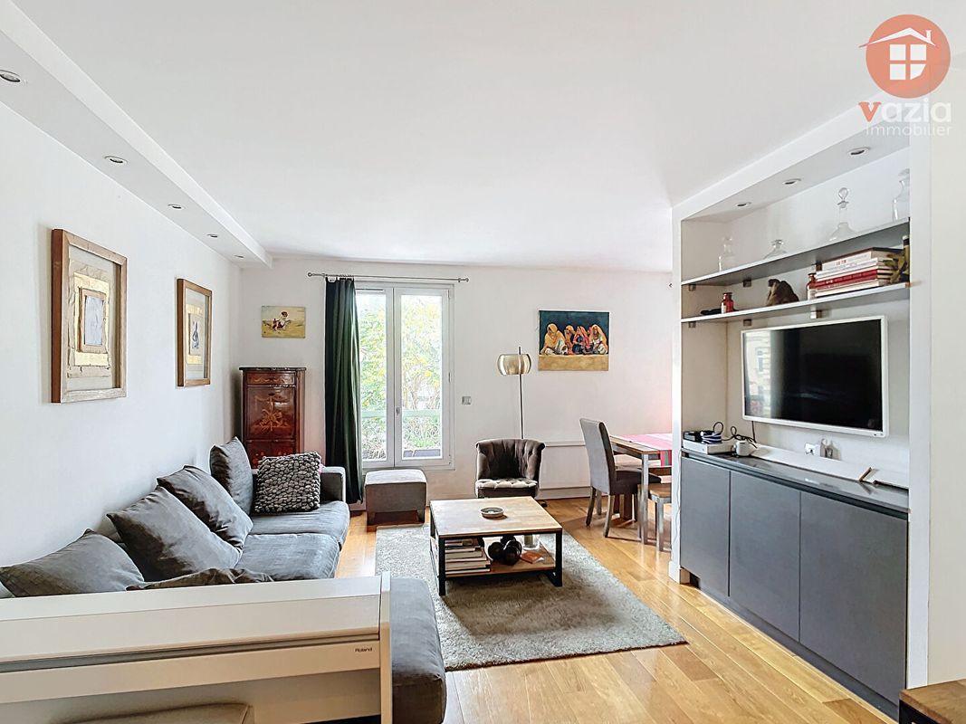 2 chambres Appartement à Suresnes, France No. 163433