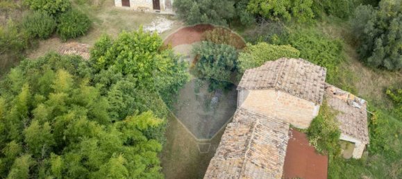 2 bedrooms House in Serra San Quirico, Italy No. 356159 9