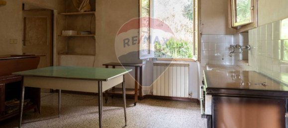 2 bedrooms House in Serra San Quirico, Italy No. 356159 13