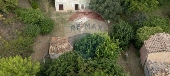 2 bedrooms House in Serra San Quirico, Italy No. 356159 18