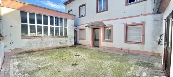 512m² Building in Bischwiller, France No. 61742 3